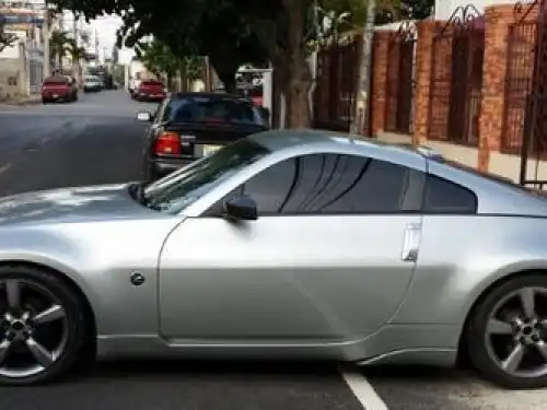 Nissan 350 Z  2003