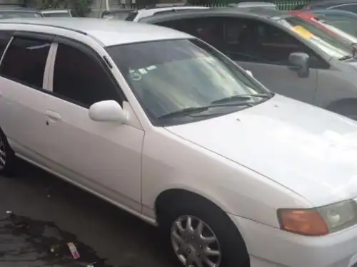 Nissan Ad Wagon  2004