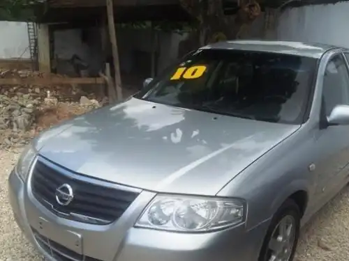 Nissan Almera  2010