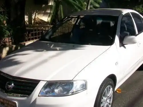 Nissan Almera  2011