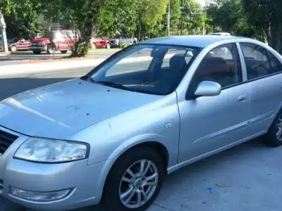 Nissan Almera  2011