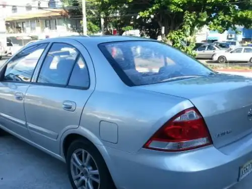 Nissan Almera  2011