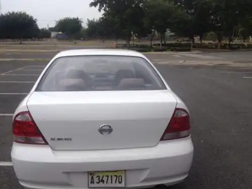 Nissan Almera2011