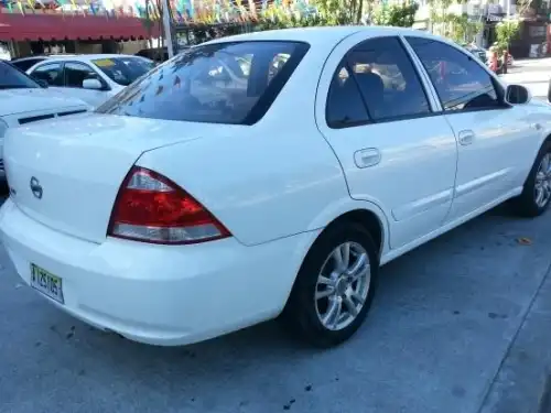 Nissan Almera2011