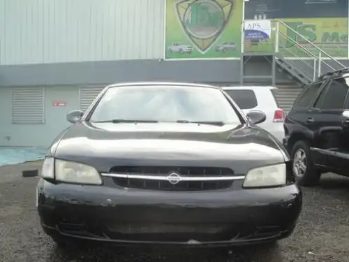 Nissan Altima  1998