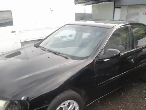 Nissan Altima  1998