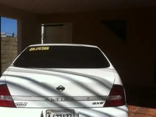 Nissan Altima  2001