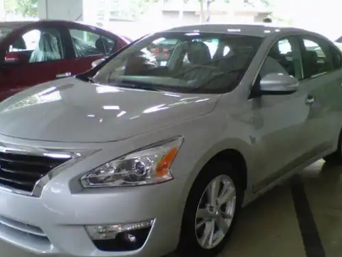 Nissan Altima  2013