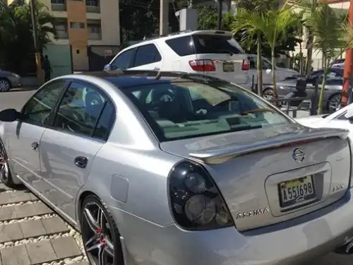 Nissan Altima S 2005