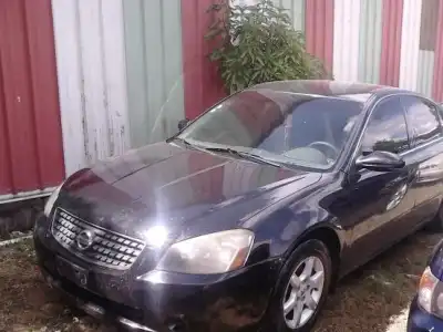 Nissan Altima2005