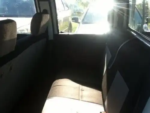Nissan D 21  2006