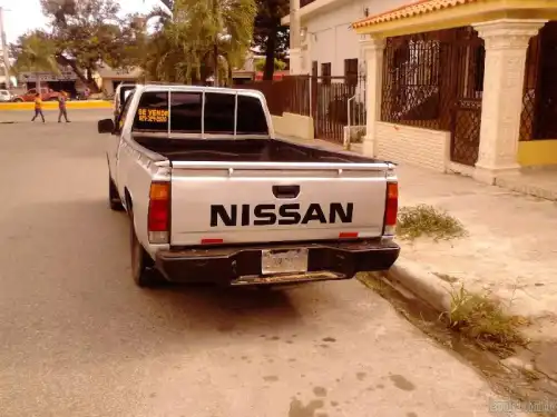Nissan D21 Nuevo 1999 DieselEn San Cristobal