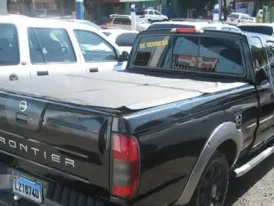 Nissan Frontier  2003