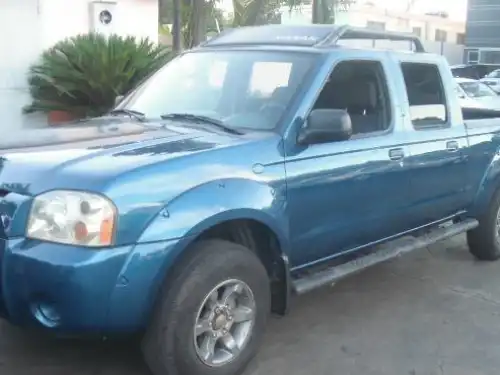 Nissan Frontier  2003