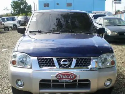 Nissan Frontier  2003