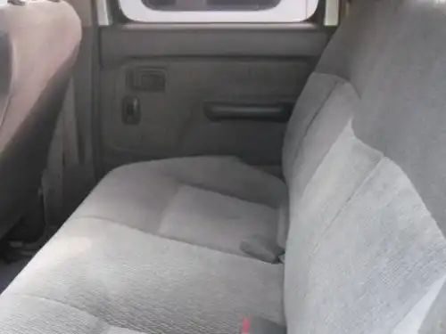 Nissan Frontier  2004