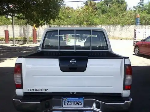 Nissan Frontier  2007