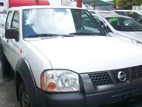 Nissan Frontier  2010