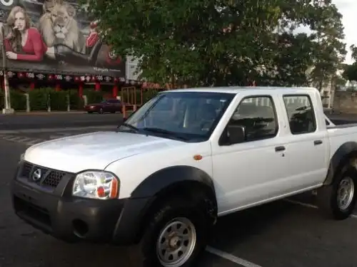 Nissan Frontier  2011