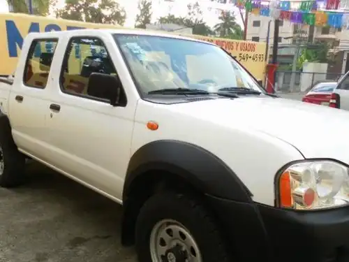 Nissan Frontier  2011