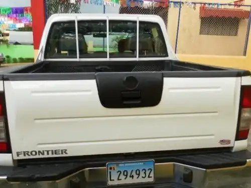 Nissan Frontier  2011