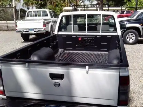 Nissan Frontier  2011
