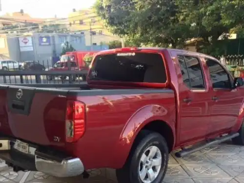 Nissan Frontier  2012