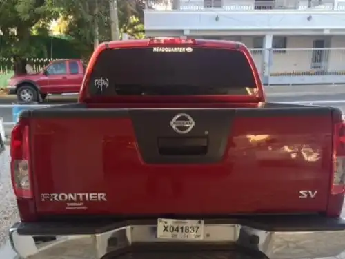 Nissan Frontier  2012