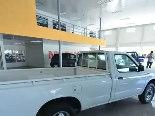 Nissan Frontier  2013