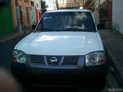 Nissan Frontier 2003
