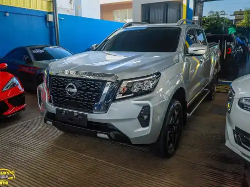 Nissan Frontier 2023 LE Impecable