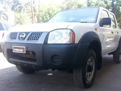 Nissan Frontier D 22 2012