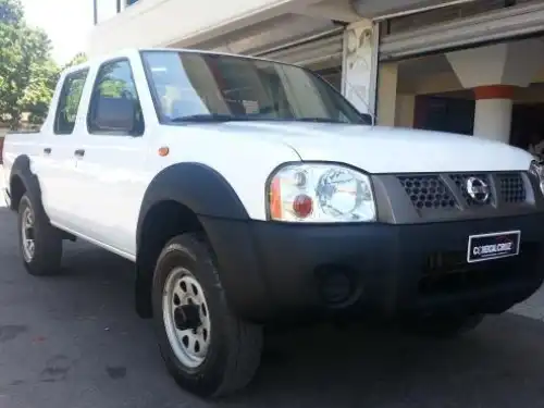 Nissan Frontier D 22 2012
