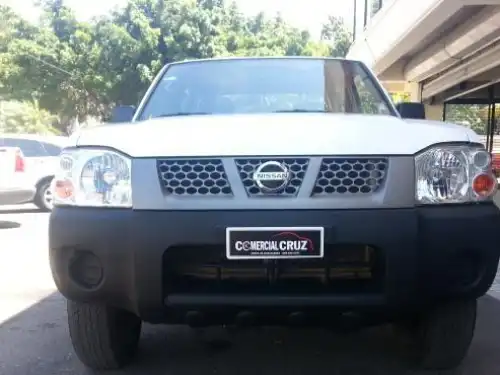 Nissan Frontier D 22 2012