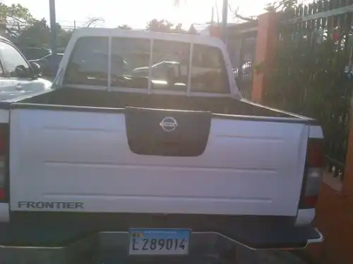 Nissan Frontier2011