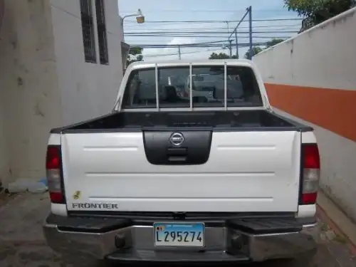 Nissan Frontier2011