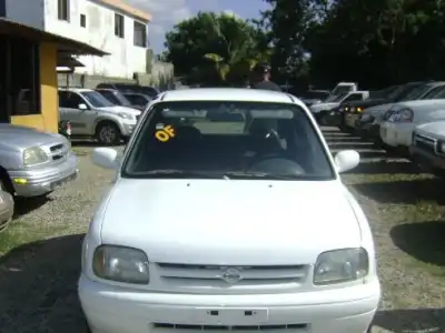 Nissan March  2000