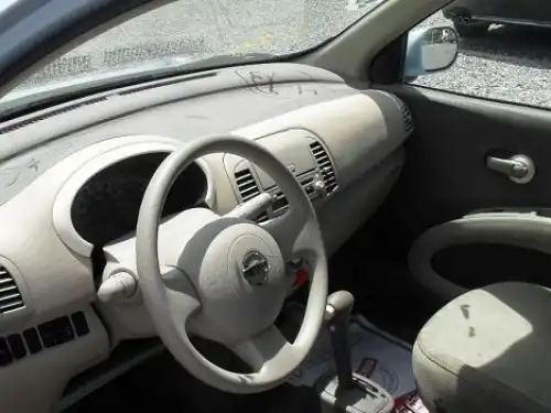 Nissan March  2006