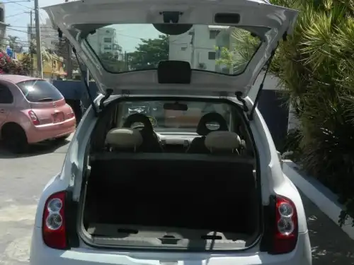 Nissan March  2009