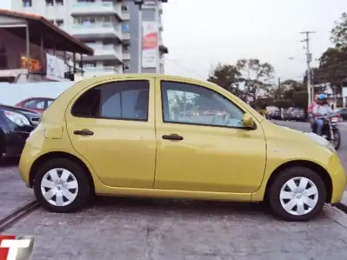 Nissan March2008