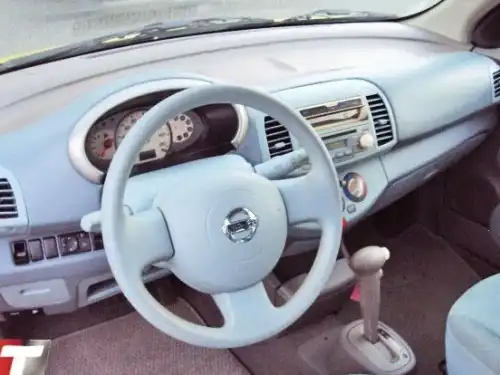 Nissan March2008