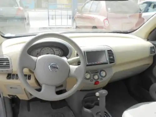 Nissan March2008