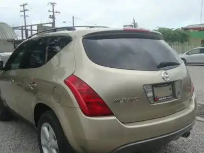 Nissan Murano  2005