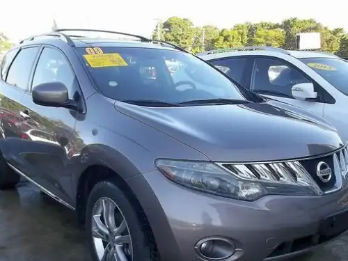 Nissan Murano LE 2009