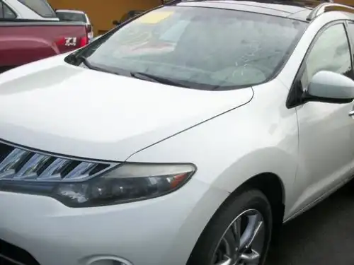 Nissan Murano LE 2009
