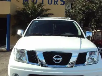 Nissan Navara  2011