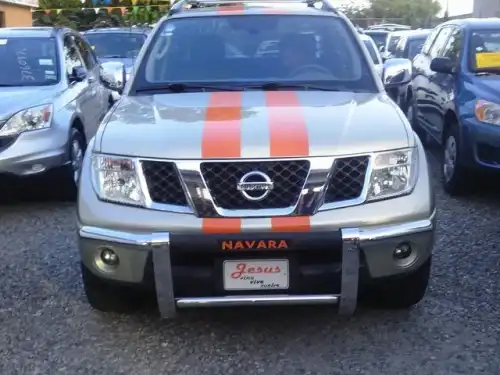 Nissan Navara  2011