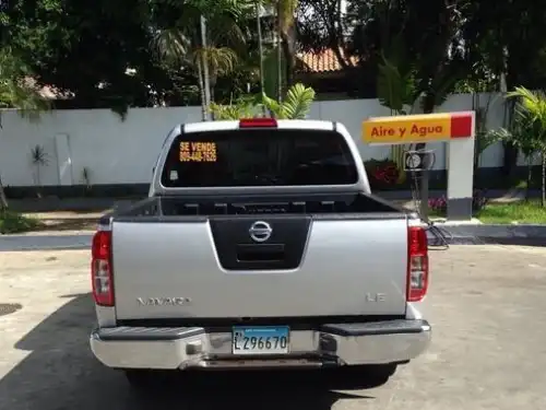 Nissan Navara  2012