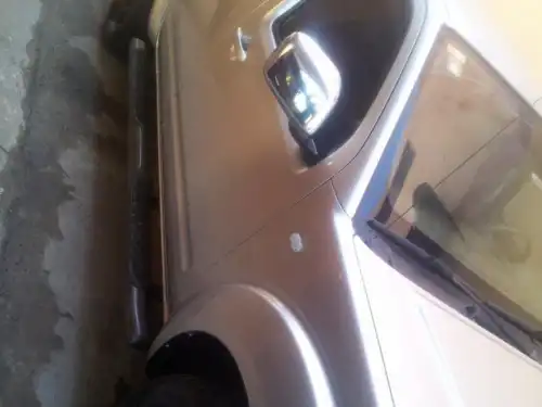 Nissan Navara LE 2009