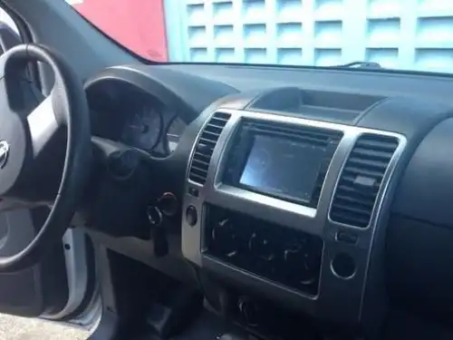 Nissan Navara Titanium 2013